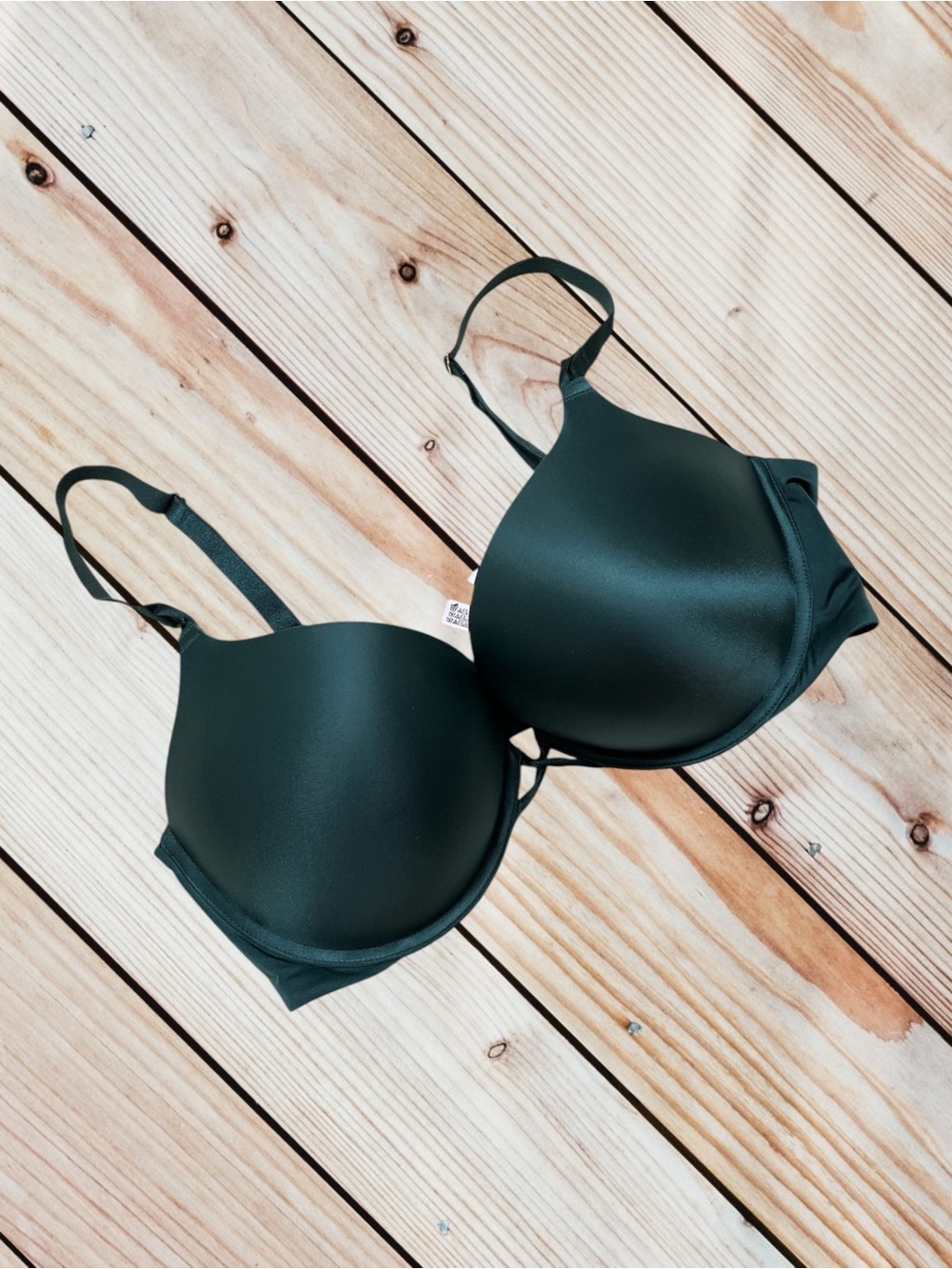 Victorias Secret 38D green bombshell plunge bra